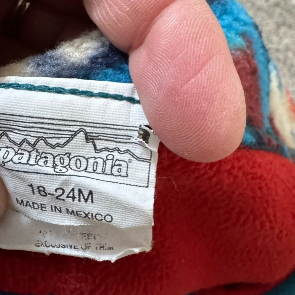 Patagonia Kids Hat with Blue and Red Pattern